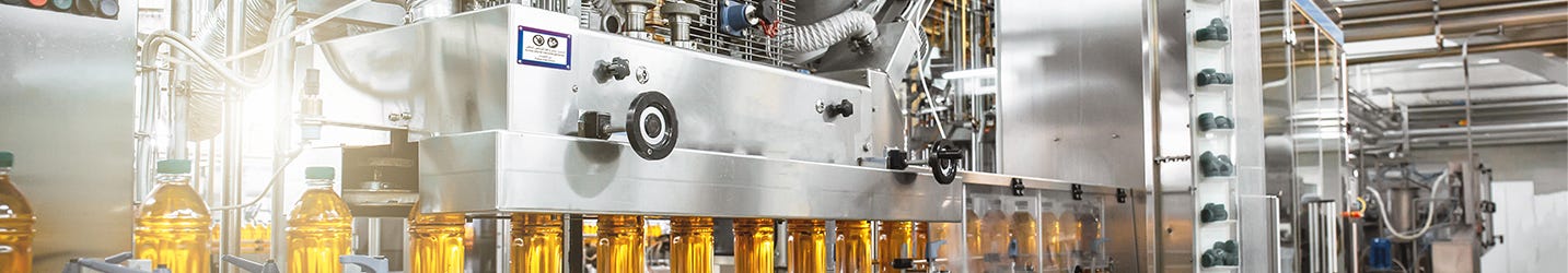 Anwendung von INOXTREME Edelstahlschild in Produktionsstrecke